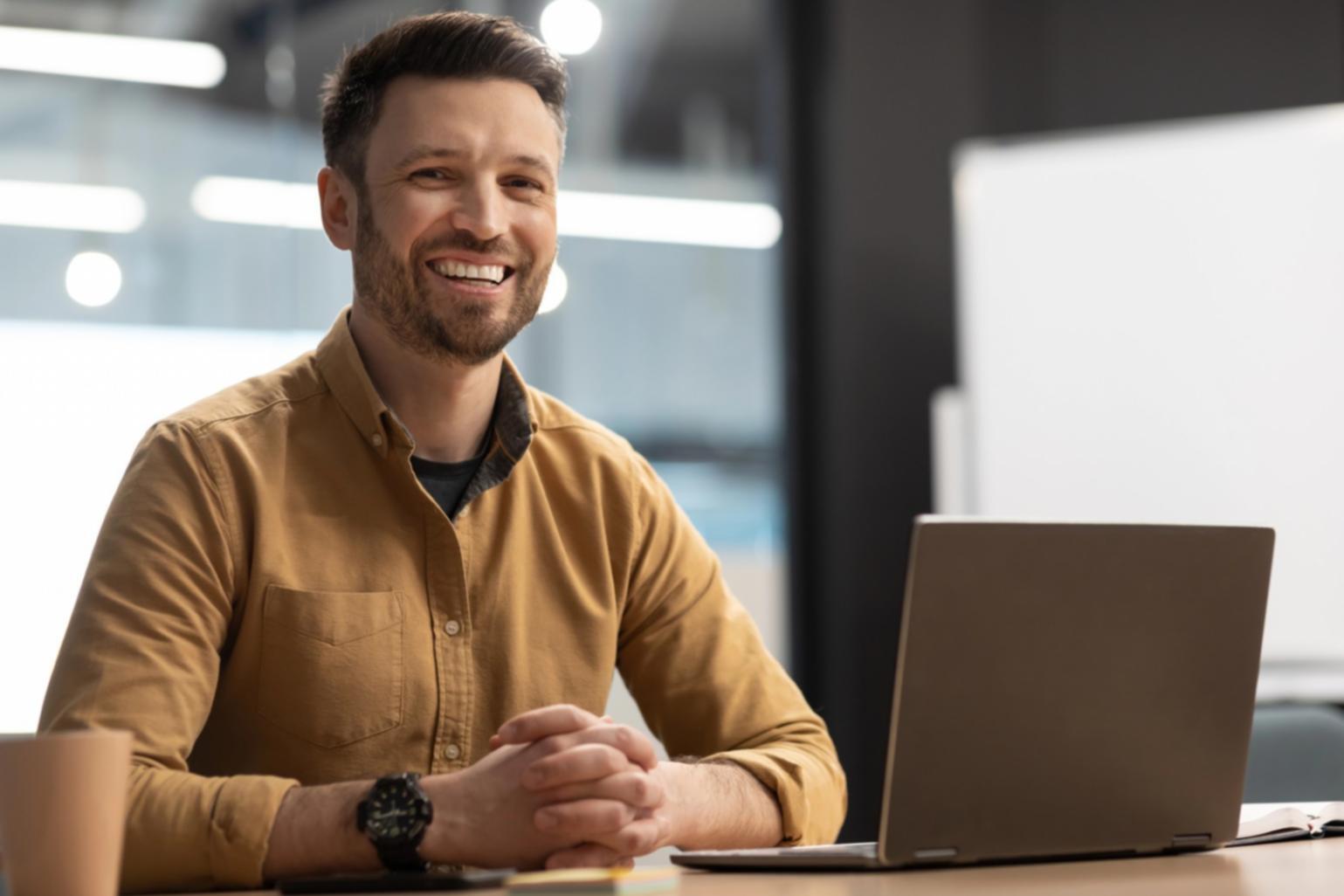 Демонстрація професійних технік макіяжу для фотосесій